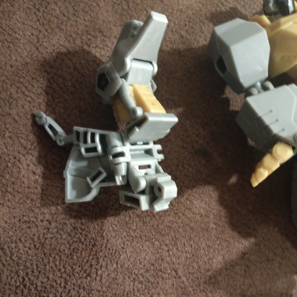 TAKARA TOMY Transformers ESD-07 DX Grimlock Foto 3 de 4