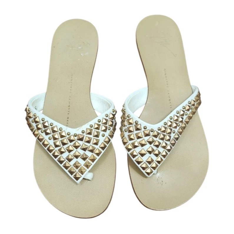 Sandalias Giuseppe Zanotti de cuero blanco con tachuelas para mujer talla 36 Vero Cuoio Foto 2 de 4