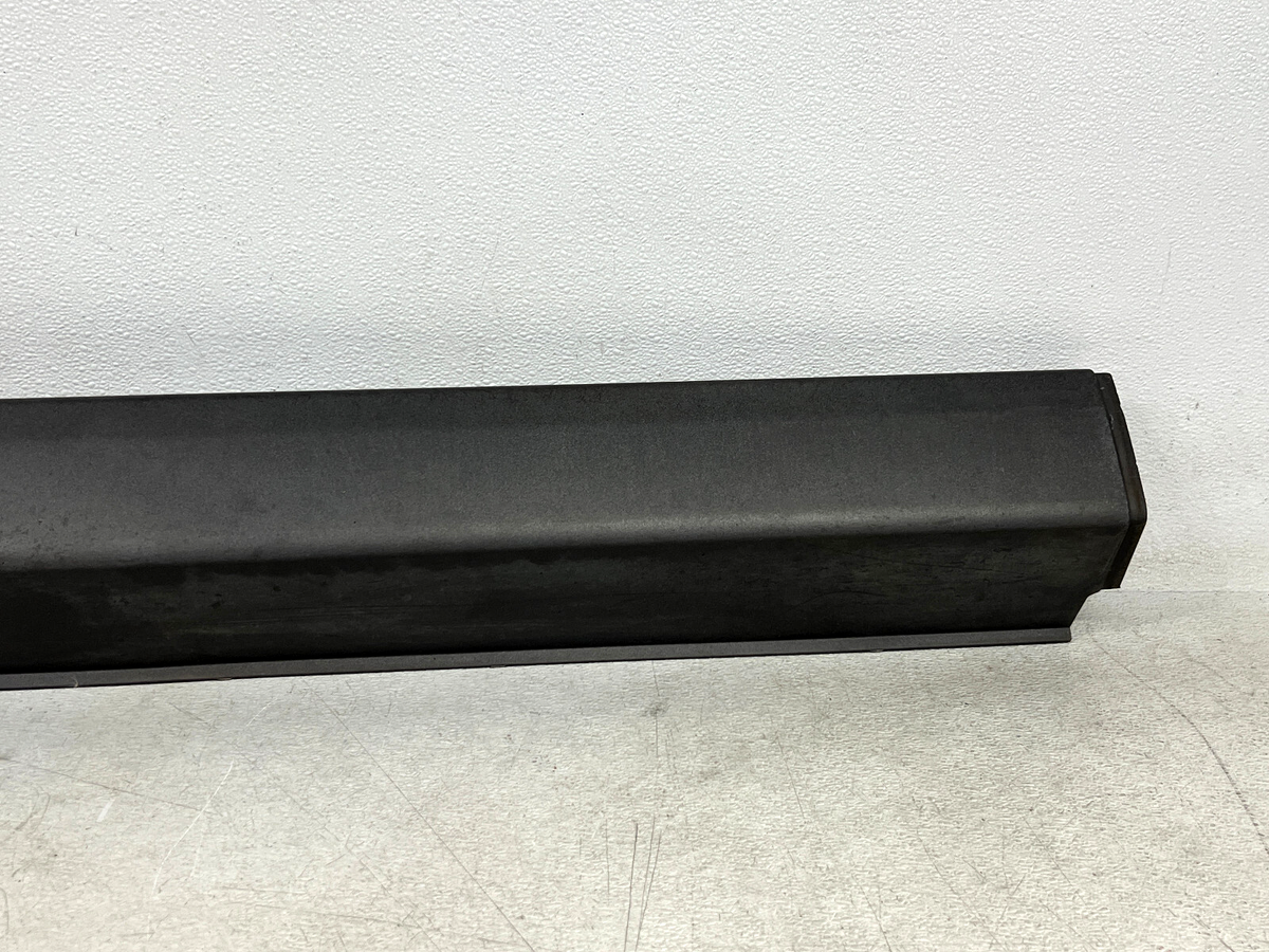 2003-2004 Honda Element EX Front Left Rocker Panel Molding Trim