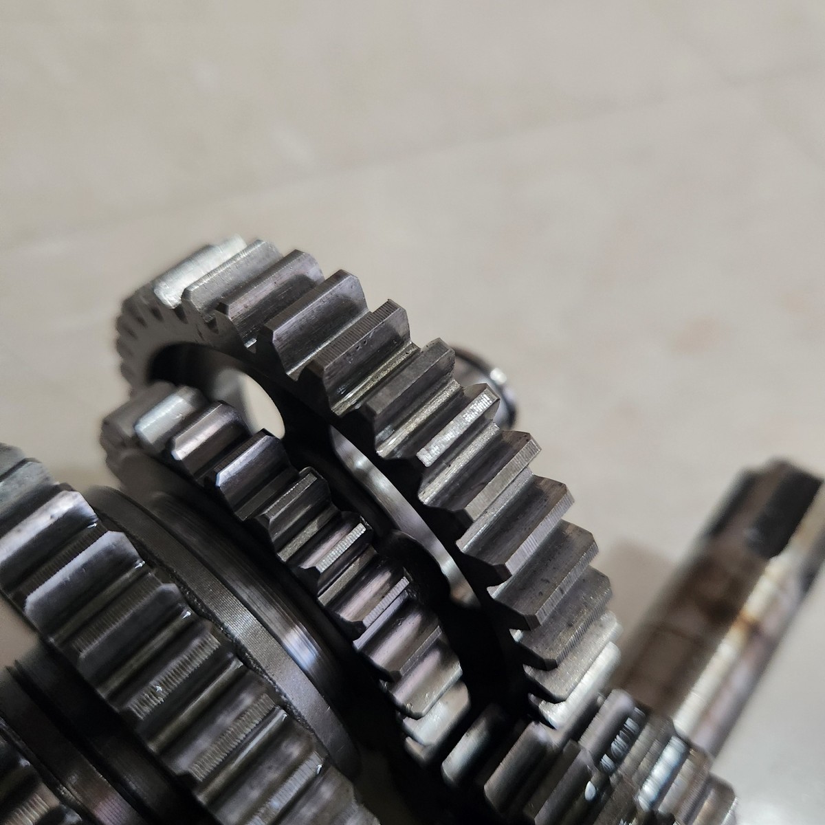 1982 - 1984 Kawasaki KX80 GENUINE OEM COMP TRANSMISSION