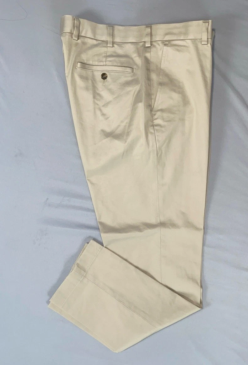 Brooks Brothers Light Weight Advantage Stretch Milano Chino Pants. Beige, 35X30.