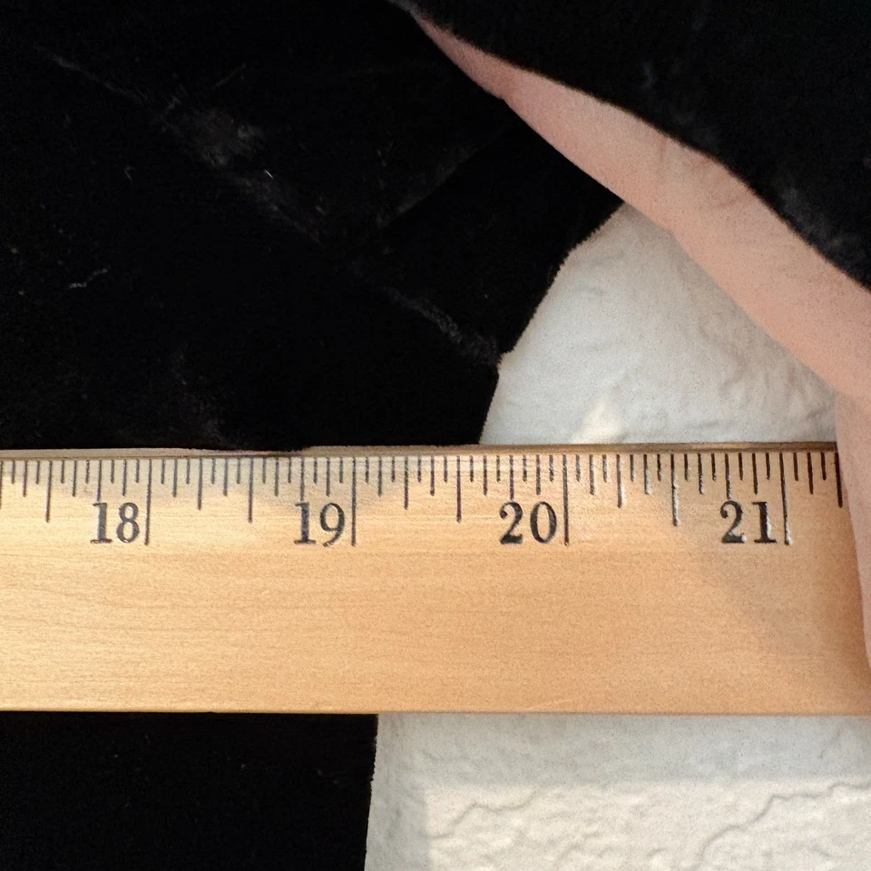 Chaqueta de Terciopelo Bordada Vintage Mediana Negra Flores Doradas Cuentas Lujosa Foto 4 de 4