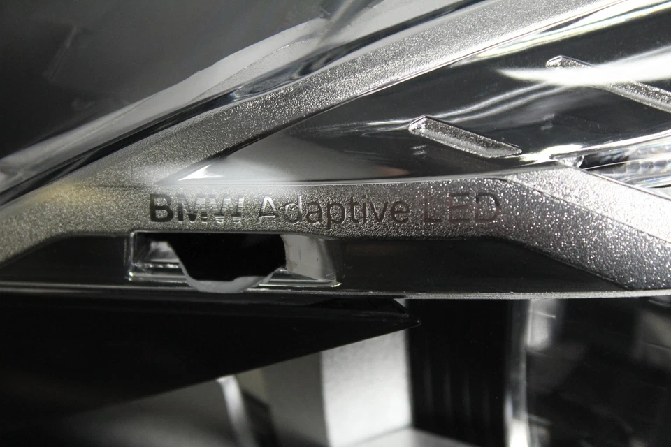 Faro derecho pasajero derecho OEM BMW X5 X6 F15 F16 2014-2018 Foto 3 de 4