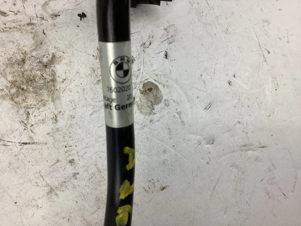 2012-2015 BMW 320i xDrive F30 усилитель тормозов вакуумный верхний шланг трубка трубопровод OEM - Изображение 2 из 4