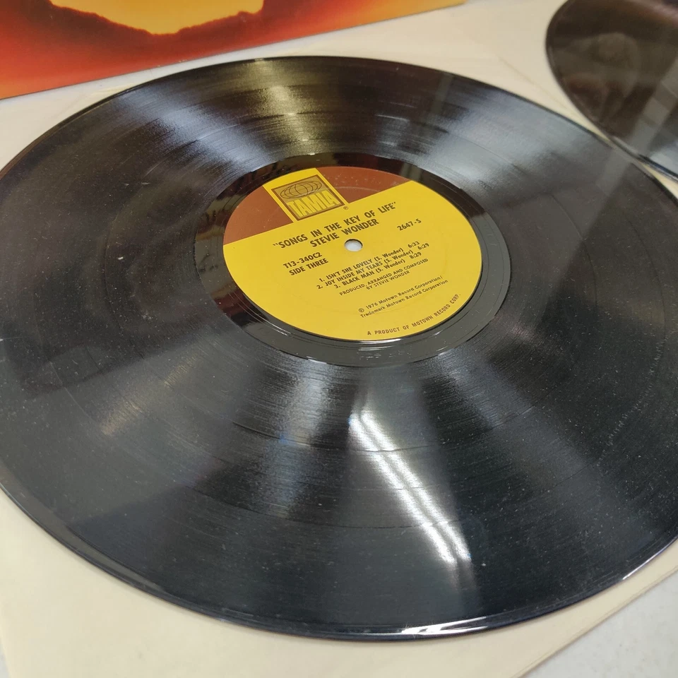 STEVIE WONDER 2xLP album 1976 Songs In The Key of Life Tamla T13-340C2 Foto 3 de 4
