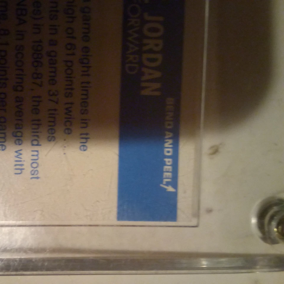 Tarjeta adhesiva Fleer Michael Jordan 1987 - Chicago Bulls  Foto 3 de 4