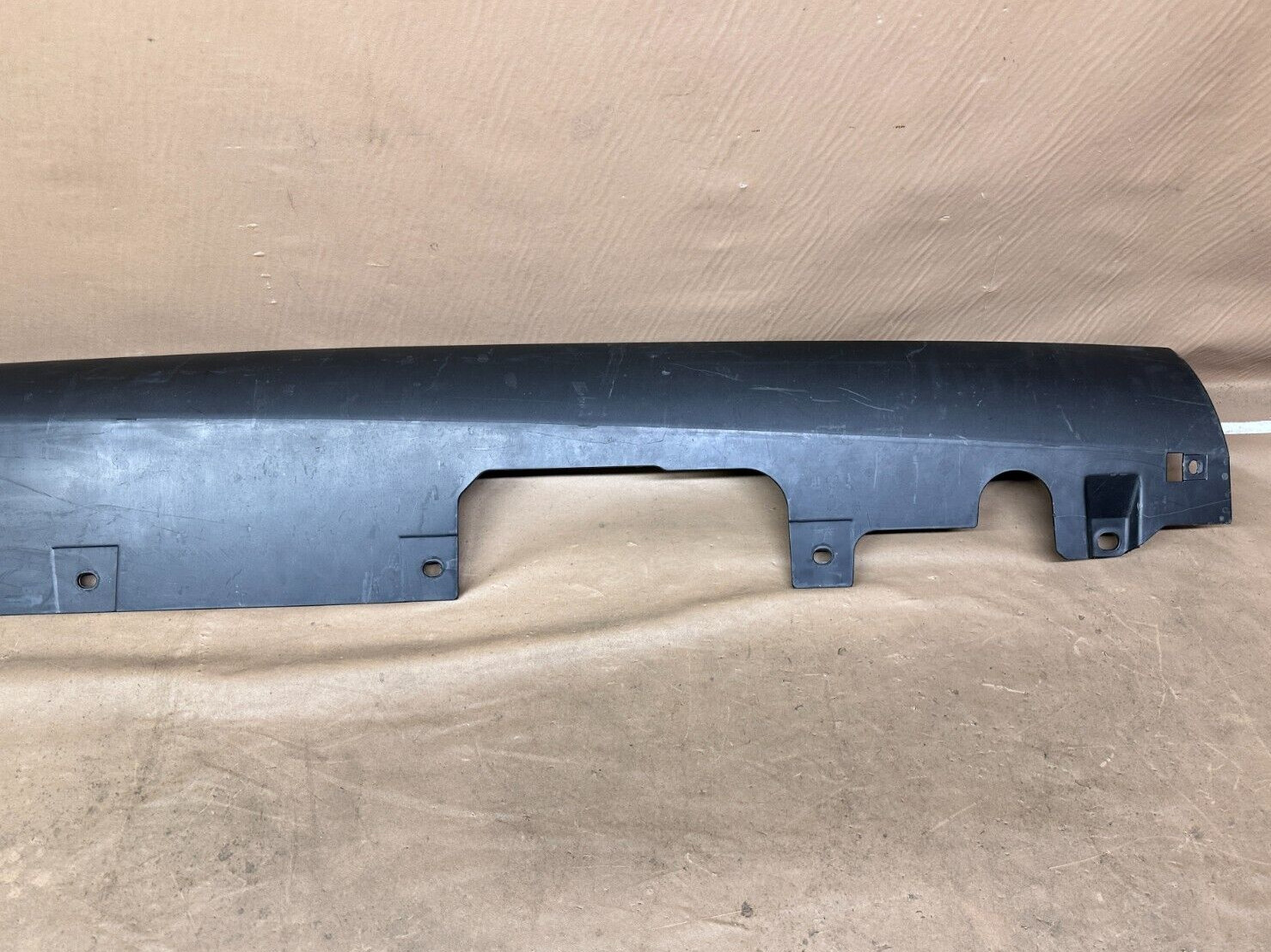 2021-2023 FERRARI ROMA F169 LEFT SIDE LH ROCKER SKIRT MOLDING TRIM OEM 000915147