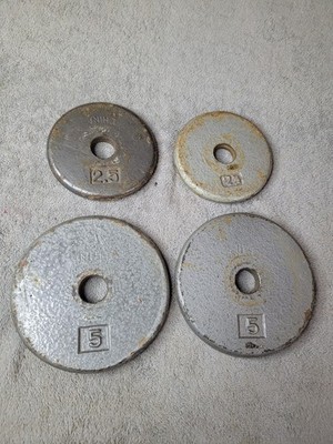 Unbranded Barbell Weight Plate Lot of (2) 2 1/2 lb & (2) 5 lb - 15 lbs Total