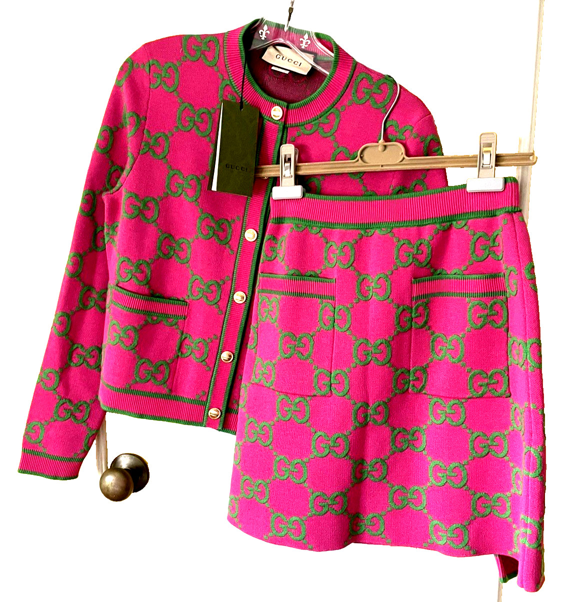 NWT GUCCI PINK GREEN GG JACQUARD KNIT SUIT/ JACKET&SKIRT MONOGRAM SZ S LG SLEEVE