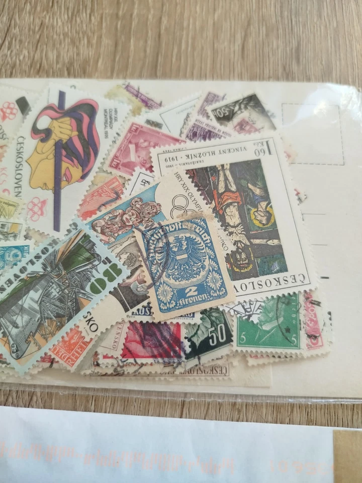 Five vintage stamp sets. Czechoslovakia, 1970-80. Sets have not been opened. - Image 4 of 4