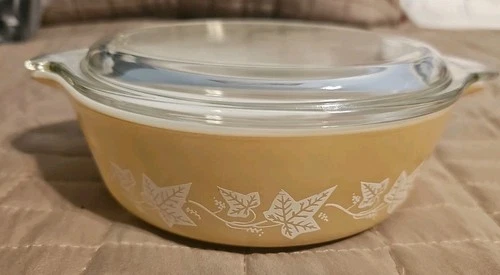 Vintage 1961 Pyrex Sandalwood 471 Cinderella 1 Pint Casserole Dish With Lid