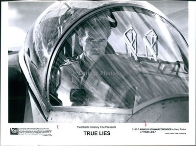 Actor True Lies Arnold Schwarzenegger Is Harry Tasker Twentieth Fox Photo 8x10