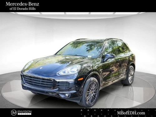 2017 Porsche Cayenne S E-Hybrid Image 1 of 2