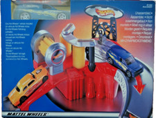 Detail Center Anlage Hot Wheels Bahn Spielzeu...