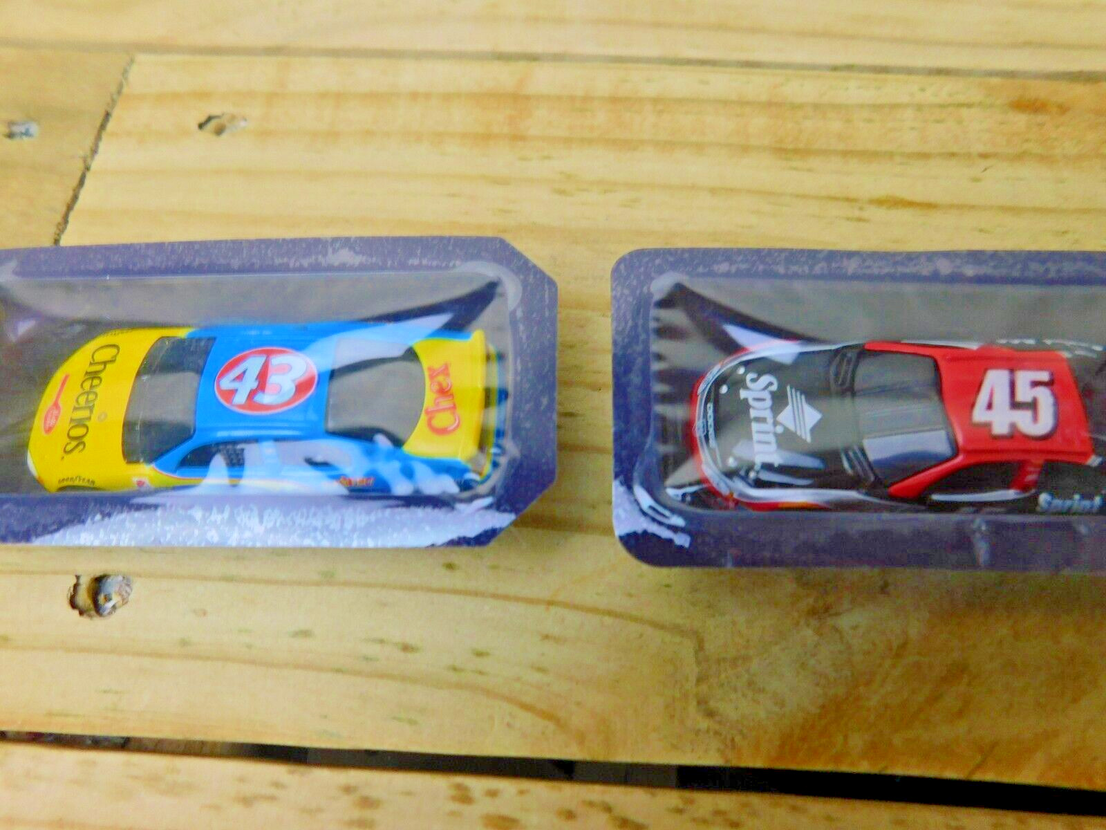 General Mills Cheerios Richard Petty #43 Kyle Petty 45 NASCAR Race Cars 1:64