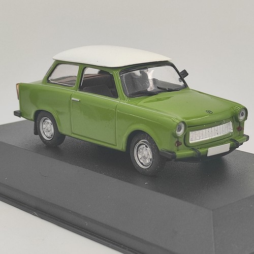 Diecast Atlas 1/64 Scale East German Trabant 601 Luxury Car Alloy - Picture 5 of 14