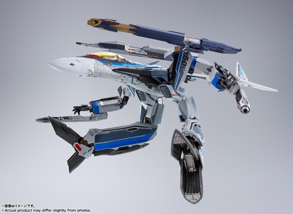 BAS64967: DX Chogokin Macross Delta Absolute Live VF-31AX Kairos