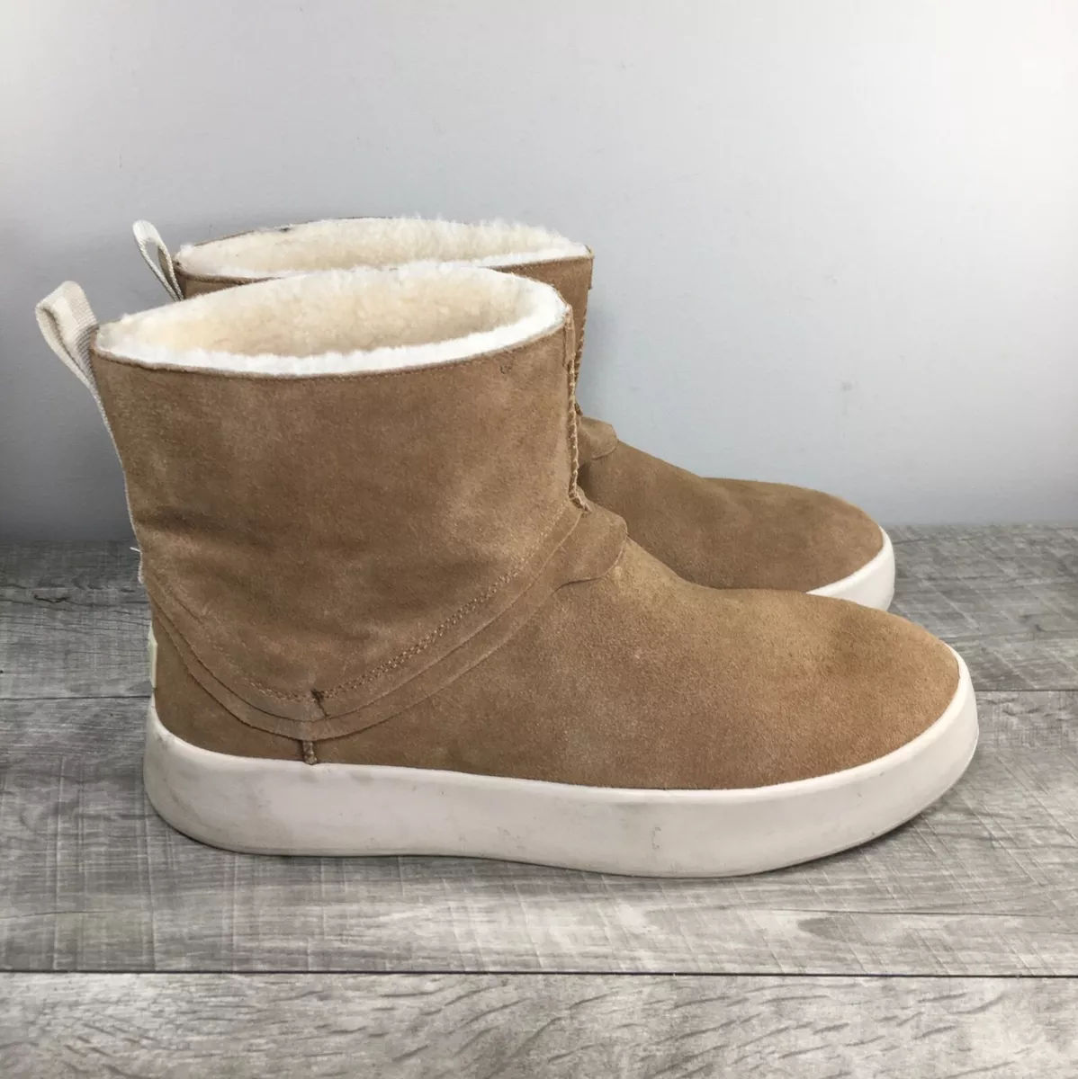 Ugg boom slip on hot sale