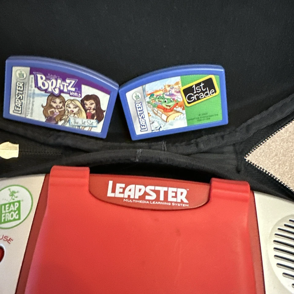 Leap Frog Leapster Educational Learning Handheld Red Console Incl 2 Games & Case - Image 4 of 4