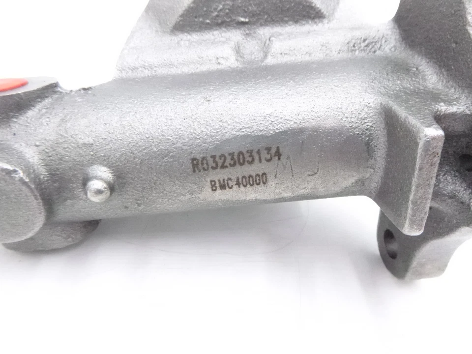 Cilindro maestro de freno BMC40000 para Buick Gran Sport 1965-1966 Foto 4 de 4
