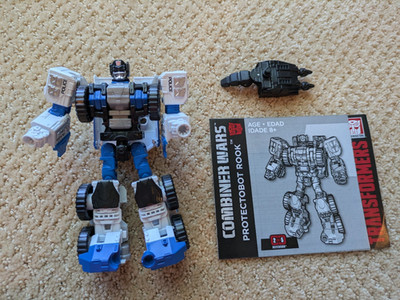Transformers Combiner Wars Rook Defensor Protectobot Hasbro Generations