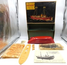 Kleeware Pyro The Nantucket light ship plastic kit ship ref. 1513 England 1959
