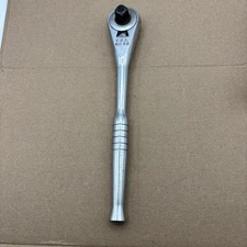 NAPA TOOLS 1/2” DRIVE QUICK RELEASE RATCHET, 10” LONG, NS 66, USA