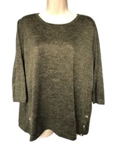 Croft & Barrow Size L Knit 3/4 Sleeve Top Sweater Green Button Accents Women's