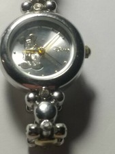 Walt Disney Mickey Mouse MCK313 wristwatch-Gold/Silvertone w/crystals 6.5" band