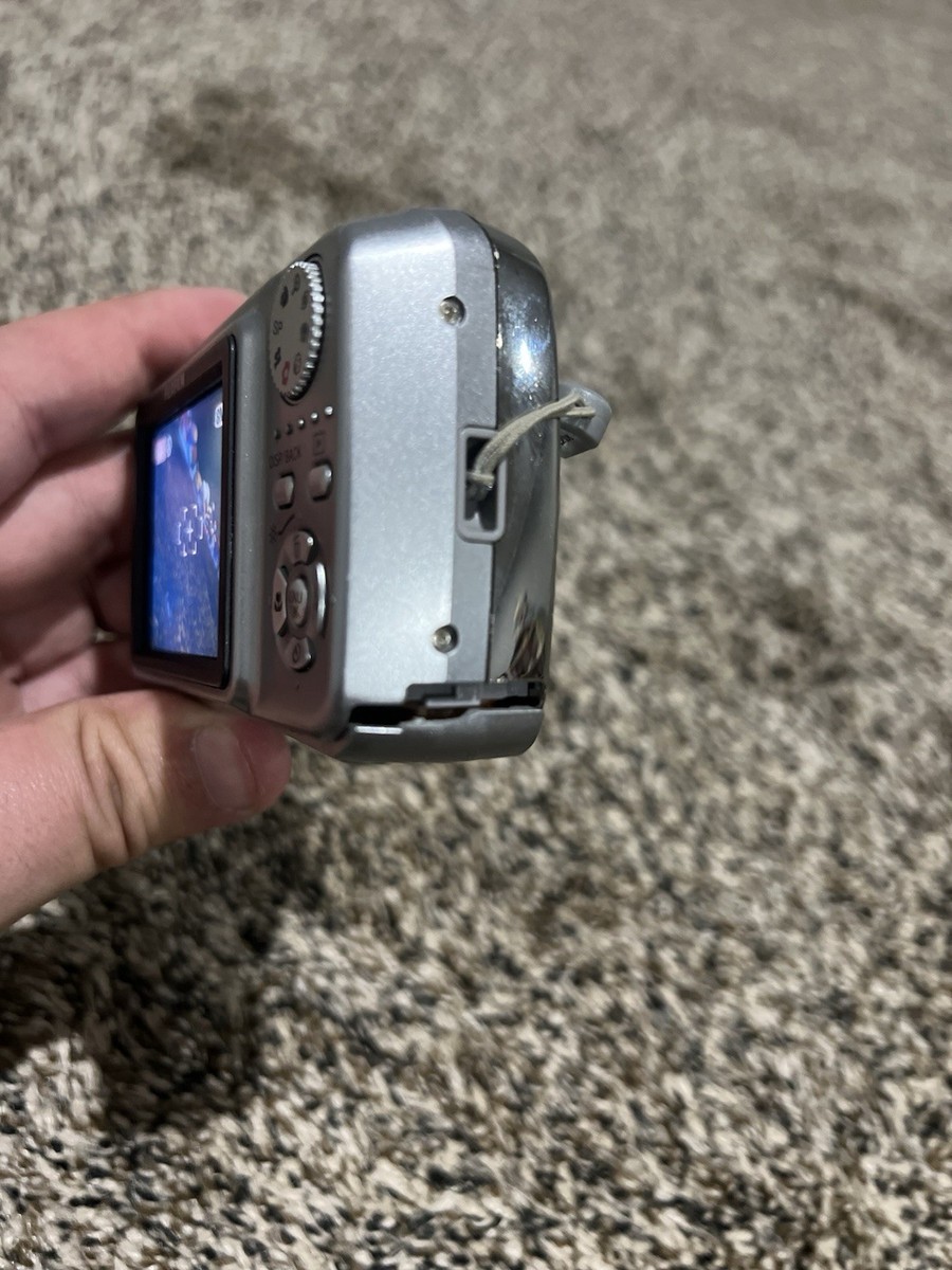 Fujifilm FinePix A Series A805 8.3MP Digital Camera - Blue for