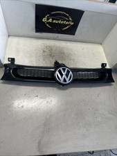 Original VW Golf MK4   Volkswagen Logo Frongrill OE80422300