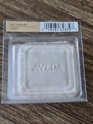 AVEDA MINERAL PRESSED POWDER INNER LIGHT CREAM 01 Discontinued