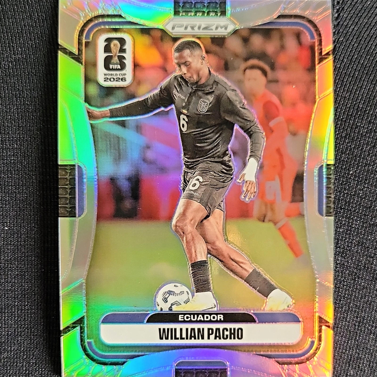 2026 Panini Prizm World Cup Willian Pacho Silver Prizm #213 Ecuador