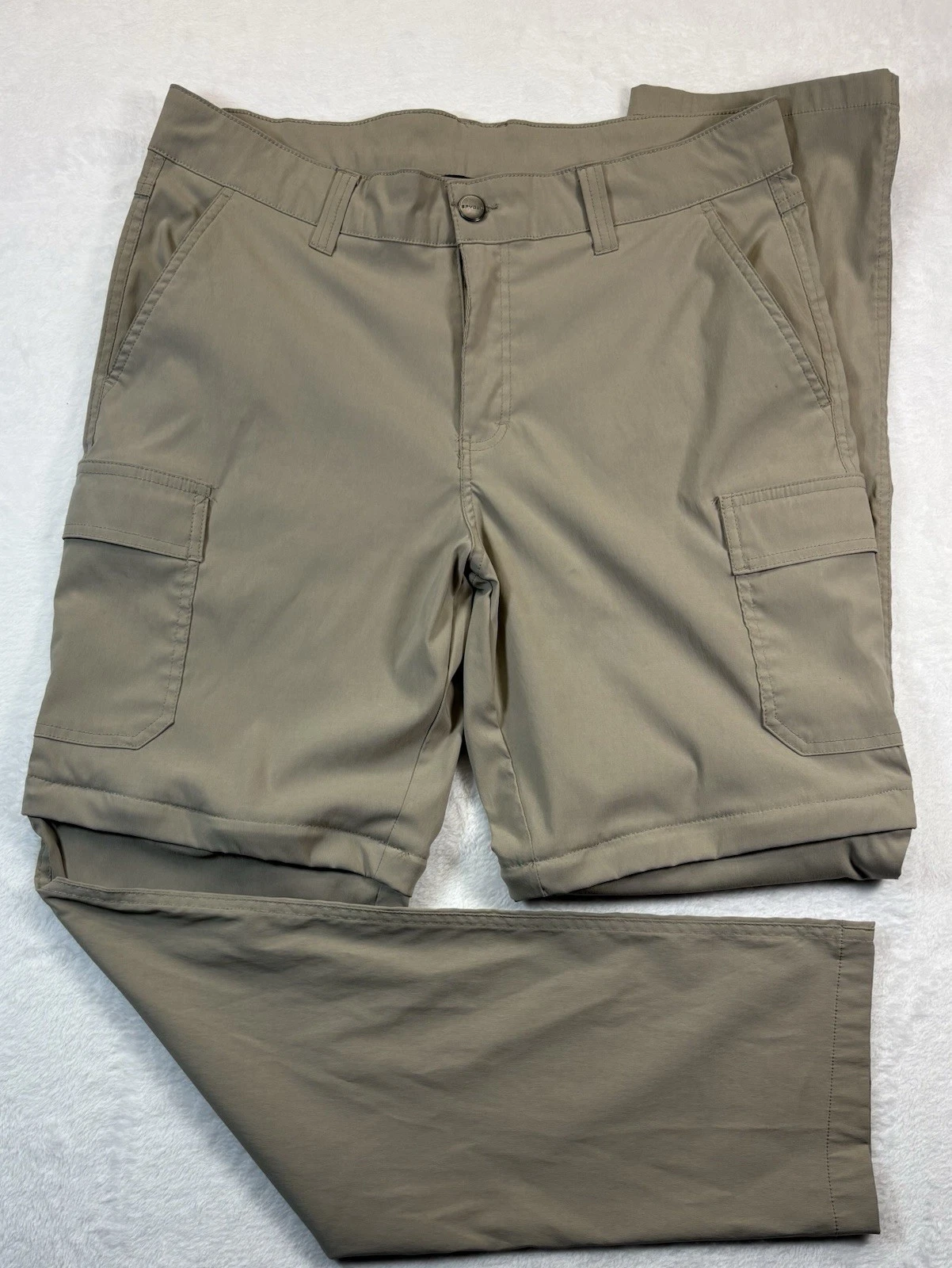Spyder Convertible Hiking Pants Mens Sz. 34x32 Beige Zip Off Outdoor Hiking Golf
Opens in a new wind
