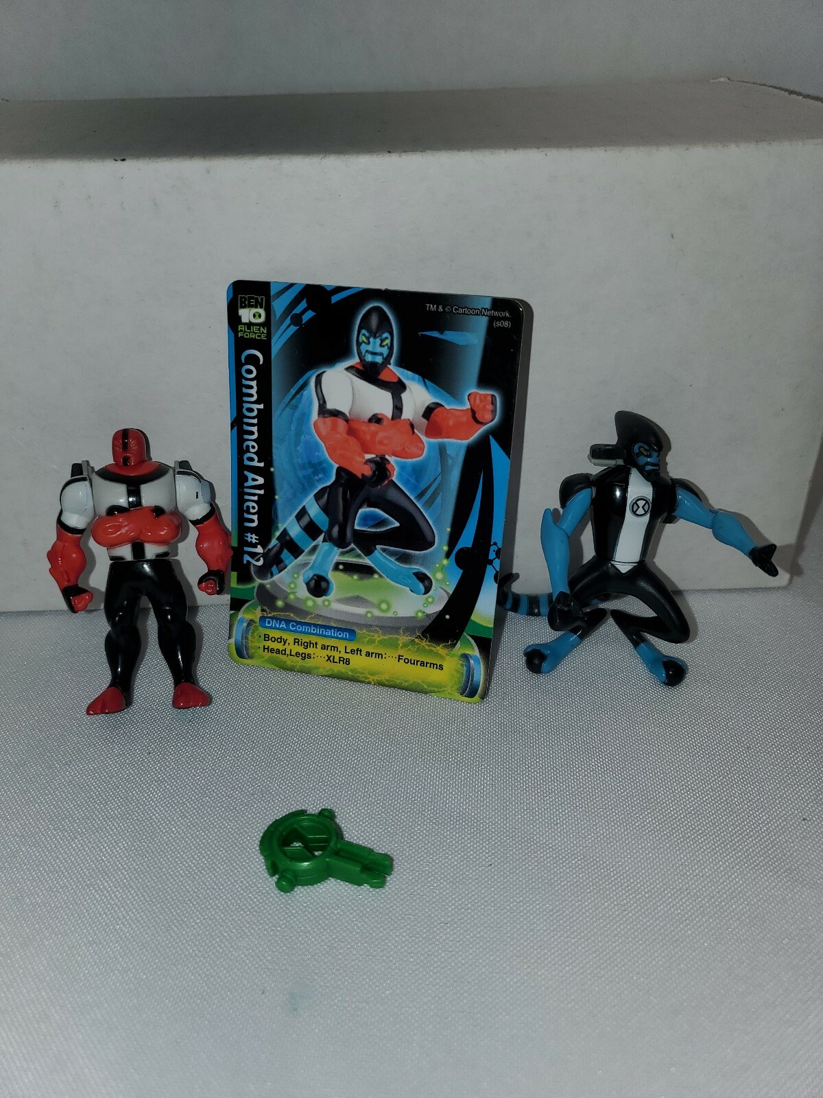 ben 10 alien force creation chamber