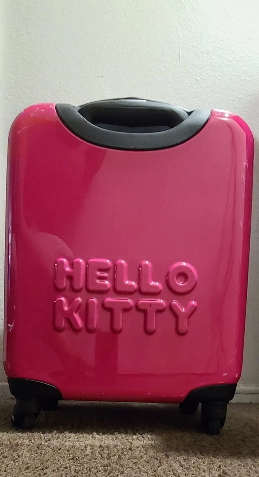 Hello Kitty 19" Pink Carry-On Luggage - Image 2 of 4