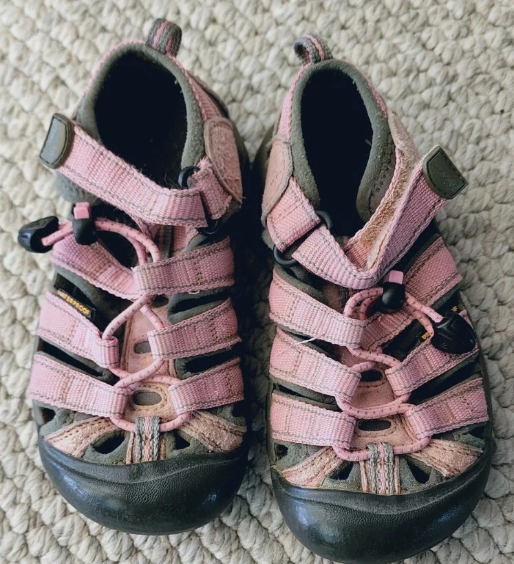 Sandalias deportivas Keen Newport H2 rosa pequeño talla 11 Foto 2 de 4