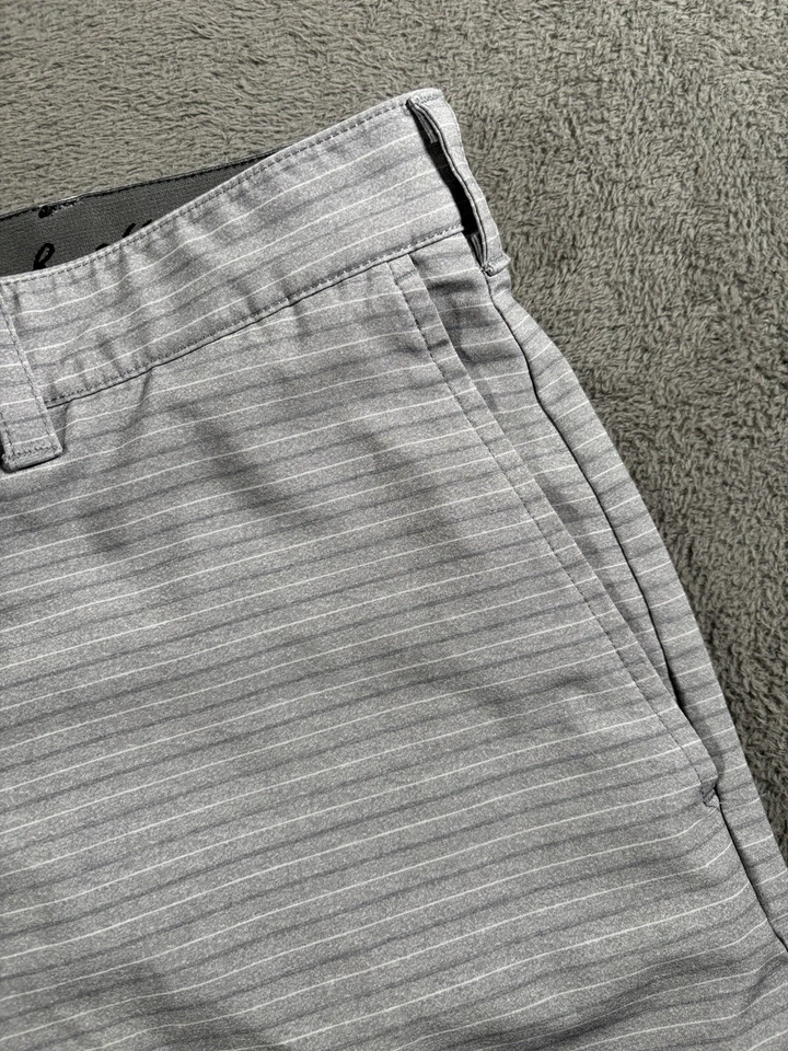 Мужские шорты для гольфа Ben Hogan 40 Performance Chino серые плоские спереди деловые повседневные - Изображение 2 из 4