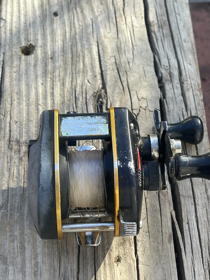 Carrete de pesca Abu Garcia Ambassadeur Ultra Mag I Cebo Casting Suecia de colección Foto 2 de 4