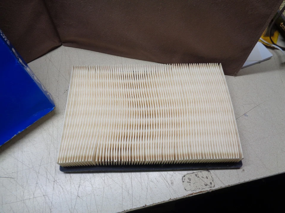 Filtro de aire del motor VA4343 85 86 Ford F150 F250 F350 Bronco 86 2011 Town Car Marqu Foto 4 de 4