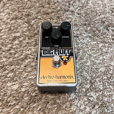 Electro-Harmonix Op-Amp Big Muff Pi Fuzz Effects Pedal