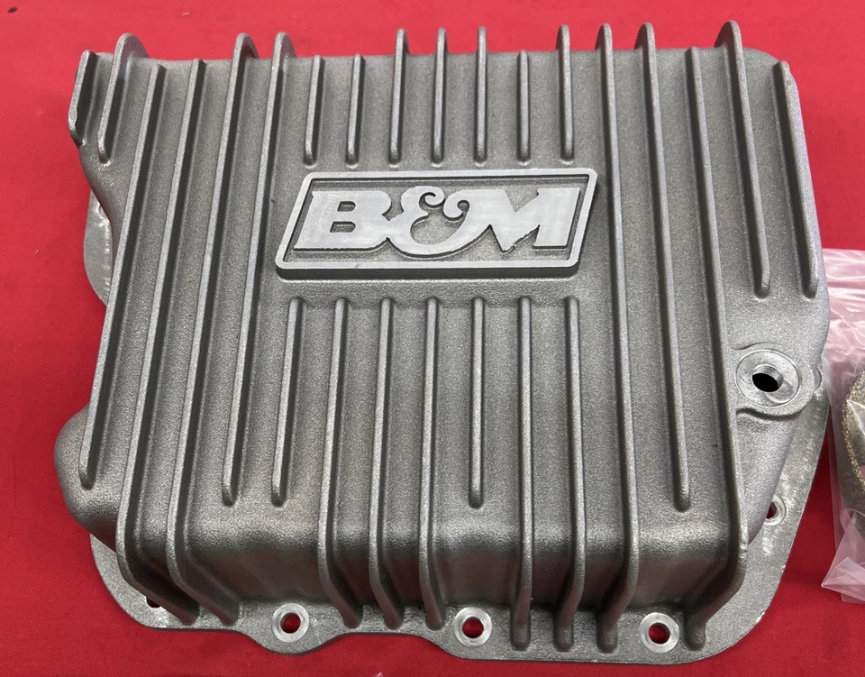 Bandeja de transmisión profunda de aluminio B&M 10280 para Chrysler A727 y otros Foto 2 de 3
