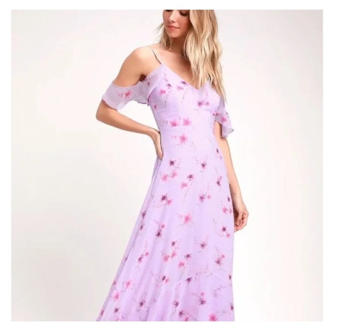 Lulu's floral flutter sleeve dress Large