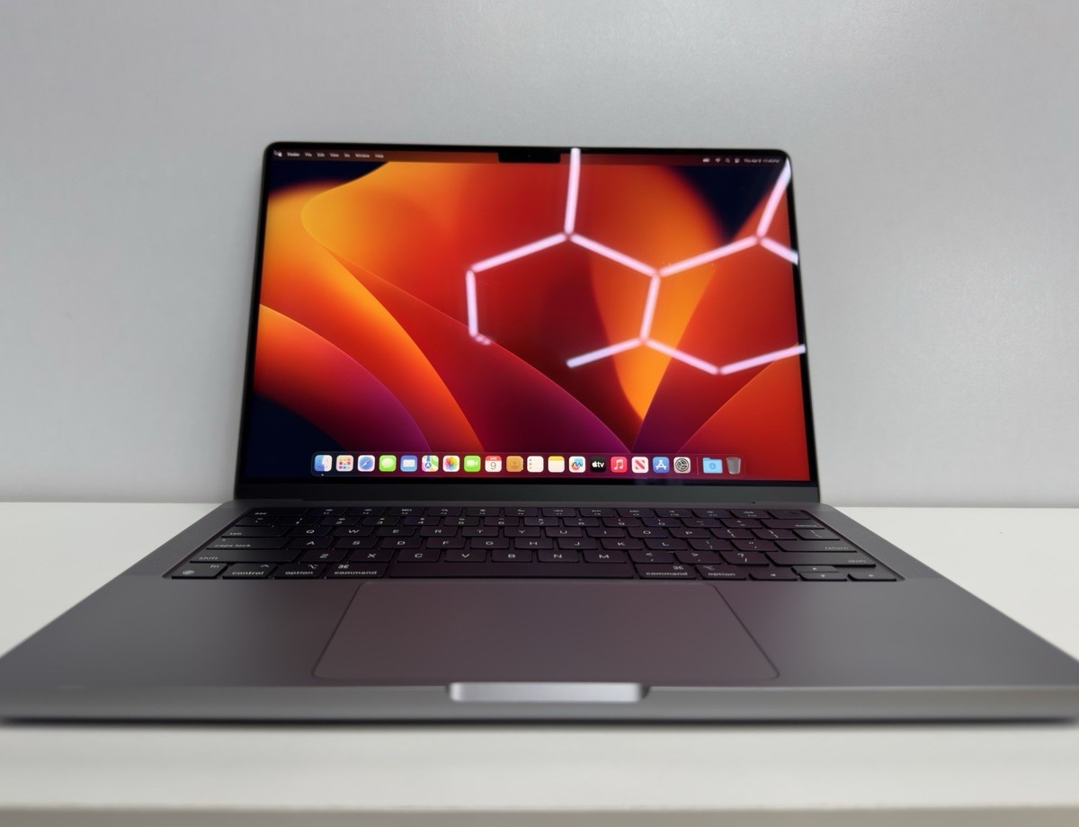 Apple MacBook Pro 14