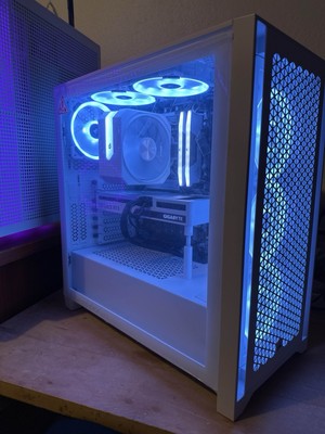 PC GAMING RTX3060TI / I7.13GEN / 2TB SSDM.2 / 32GBDDR5/ CHIPSET B760/ WEIß PC