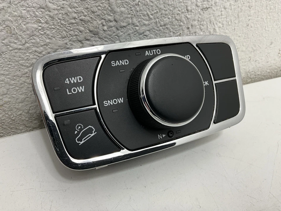 Jeep Grand Cherokee 2015 consola central caja de transferencia interruptor P68141344AD OEM Foto 2 de 4