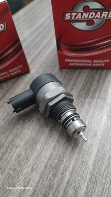 #ad Standard Ignition PR542 Fuel Pressure Regulator $130.00