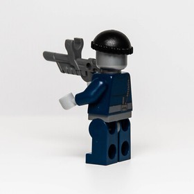 LEGO Movie Minifigure Robo SWAT Police w/ Knit Cap (tlm045) Book Exclusive