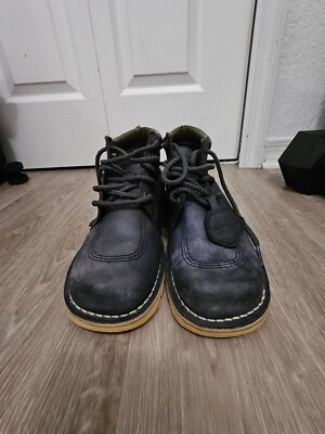 Kickers Shoes for men limited blue edition