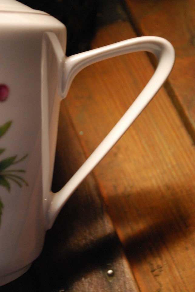 Vintage 1950s ALFOLDI HUNGARY Floral PORCELAIN TEAPOT Mid Century Mod